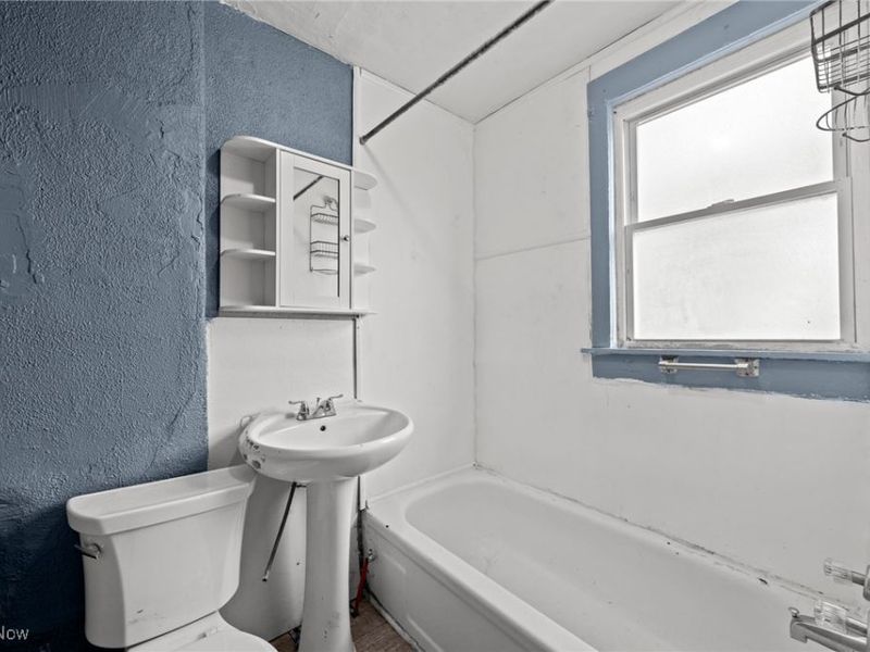 379 Homestead Street, Akron, OH 44306 Photo 20