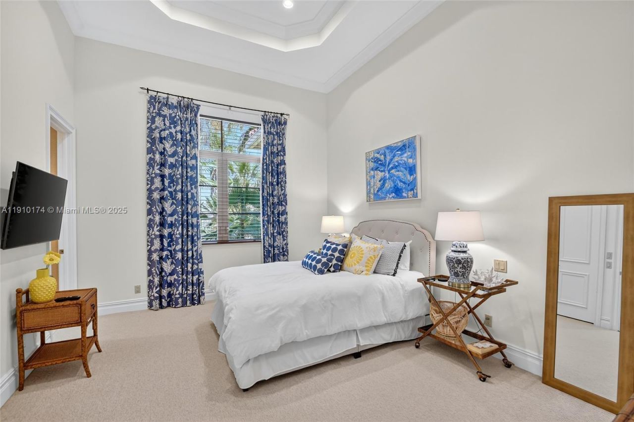 678 Hermitage Cir, Palm Beach Gardens, FL 33410 Photo