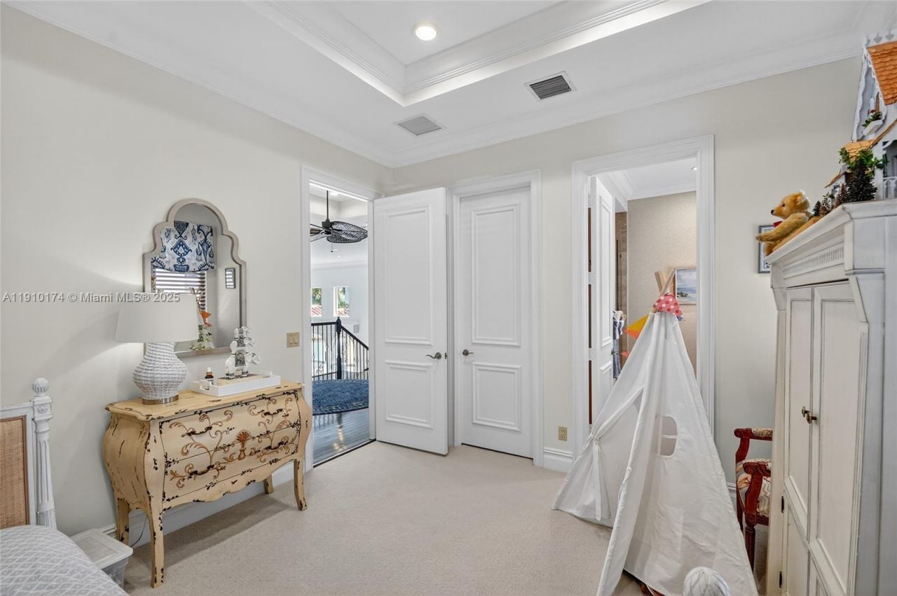 678 Hermitage Cir, Palm Beach Gardens, FL 33410 Photo