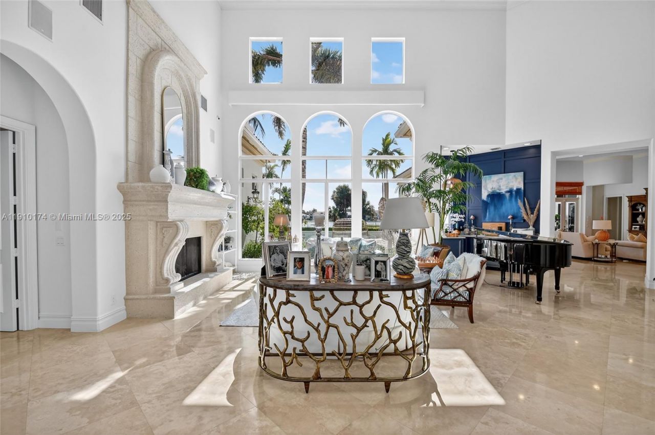 678 Hermitage Cir, Palm Beach Gardens, FL 33410 Photo