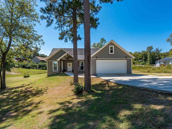 1038 Marion Anderson Road, Hot Springs, AR 71913