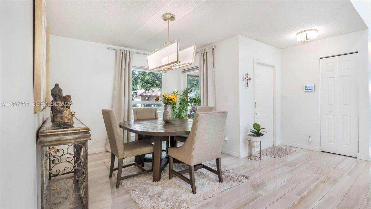 7101 NW 40th St, Coral Springs, FL 33065 Photo