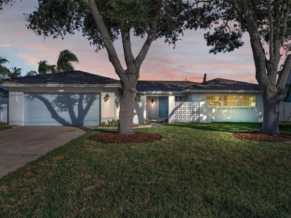 1695 CLEARWATER HARBOR DRIVE, LARGO, FL 33770