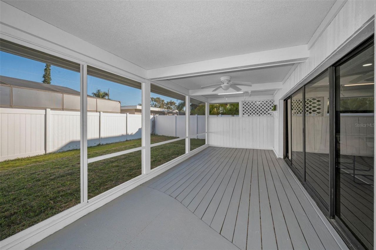 1695 Clearwater Harbor Drive, Largo, FL 33770 Photo