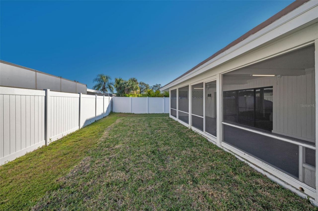 1695 Clearwater Harbor Drive, Largo, FL 33770 Photo