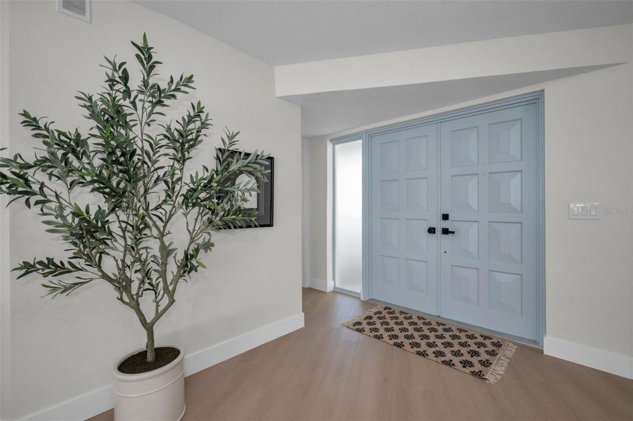 1695 Clearwater Harbor Drive, Largo, FL 33770 Photo
