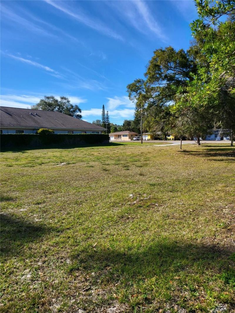 2131 Coachman Road Ne, Clearwater, FL 33765 Photo