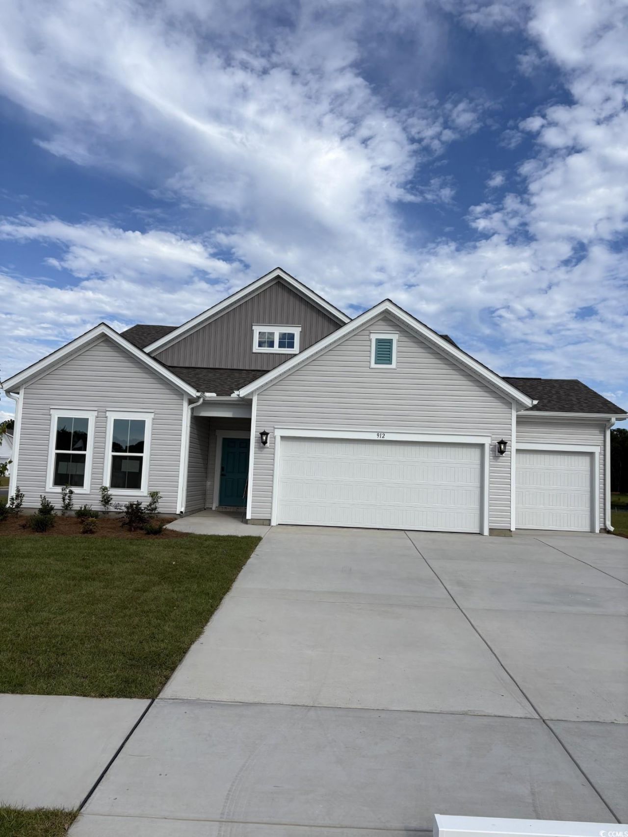 603 Canborough Lane Photo 1