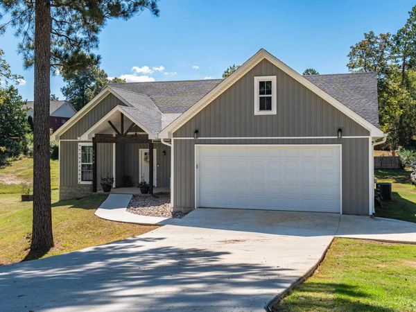 1038 MARION ANDERSON Road, Hot Springs, AR 71913