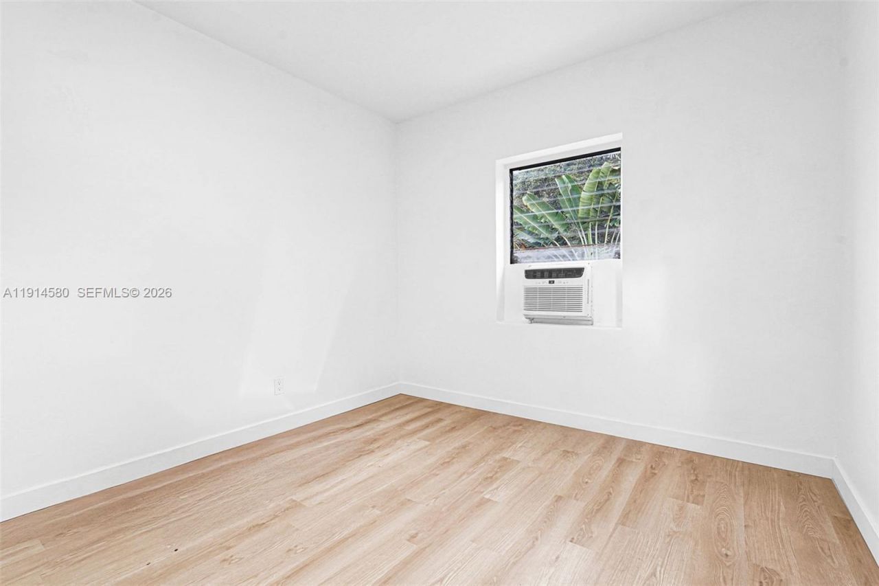 12287 NE 7th Ave, Unit 4, North Miami, FL 33161 Photo