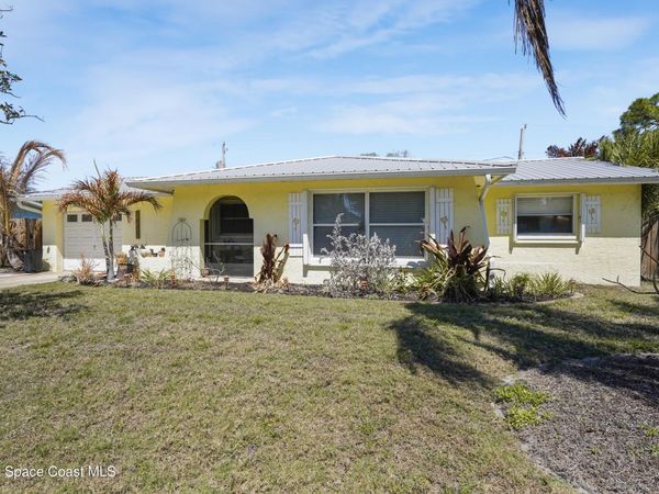 1820 Via Roma, Merritt Island, FL 32952