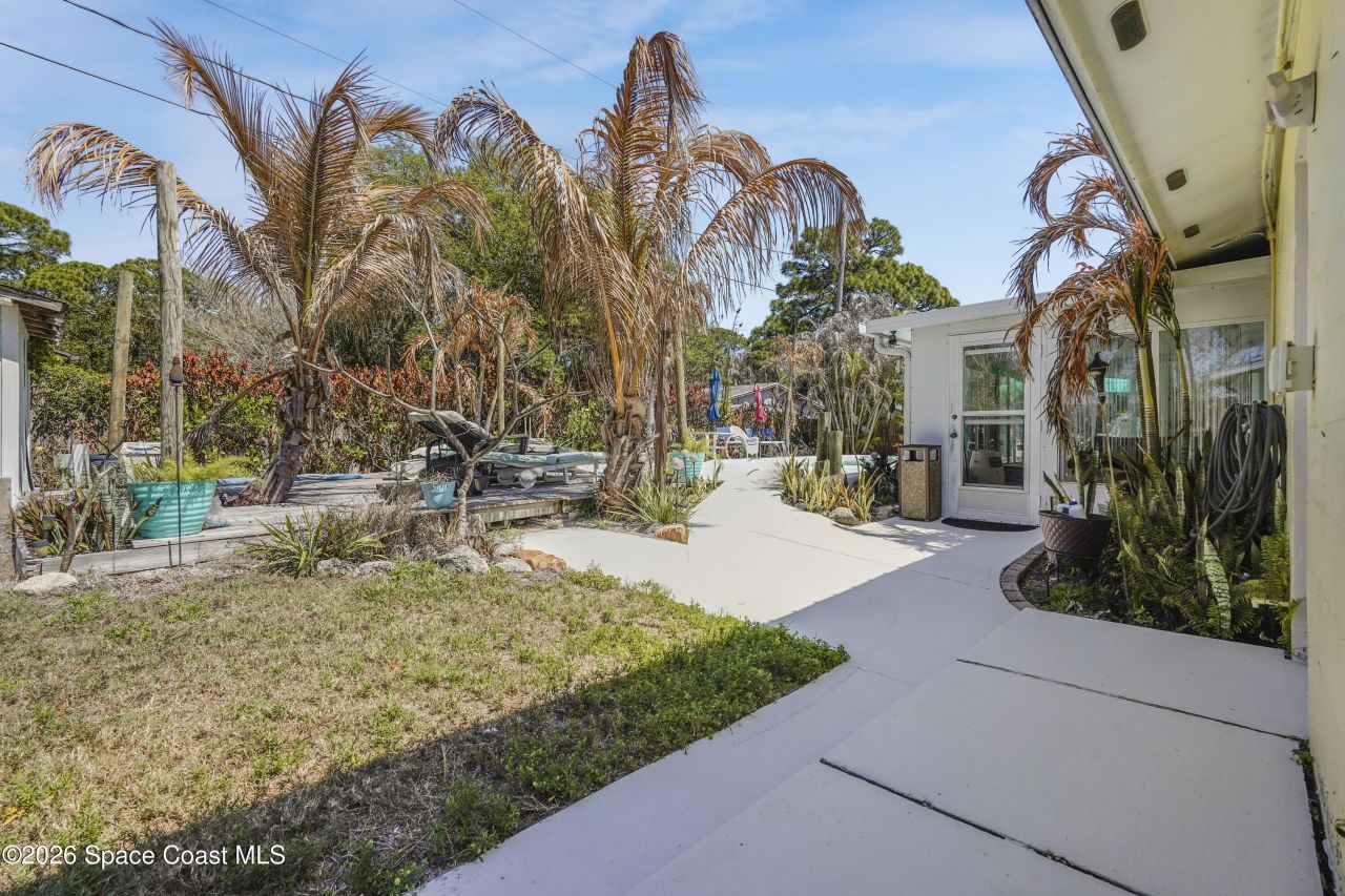 1820 Via Roma, Merritt Island, FL 32952 Photo
