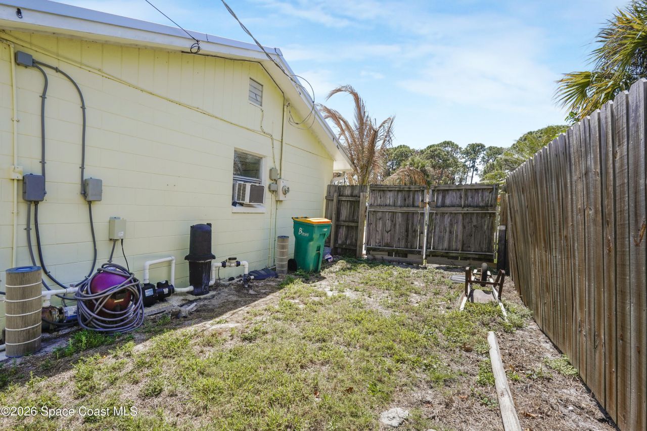 1820 Via Roma, Merritt Island, FL 32952 Photo