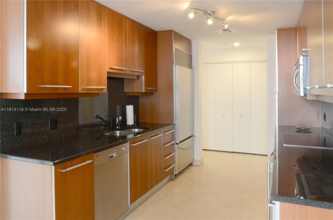 901 Brickell Key Blvd, Unit 705, Miami, FL 33131 Photo