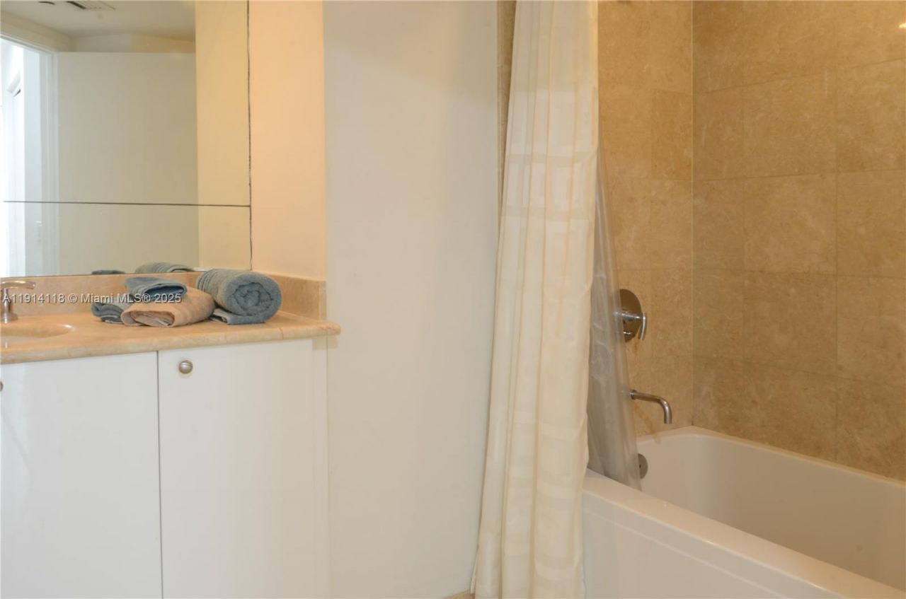 901 Brickell Key Blvd, Unit 705, Miami, FL 33131 Photo