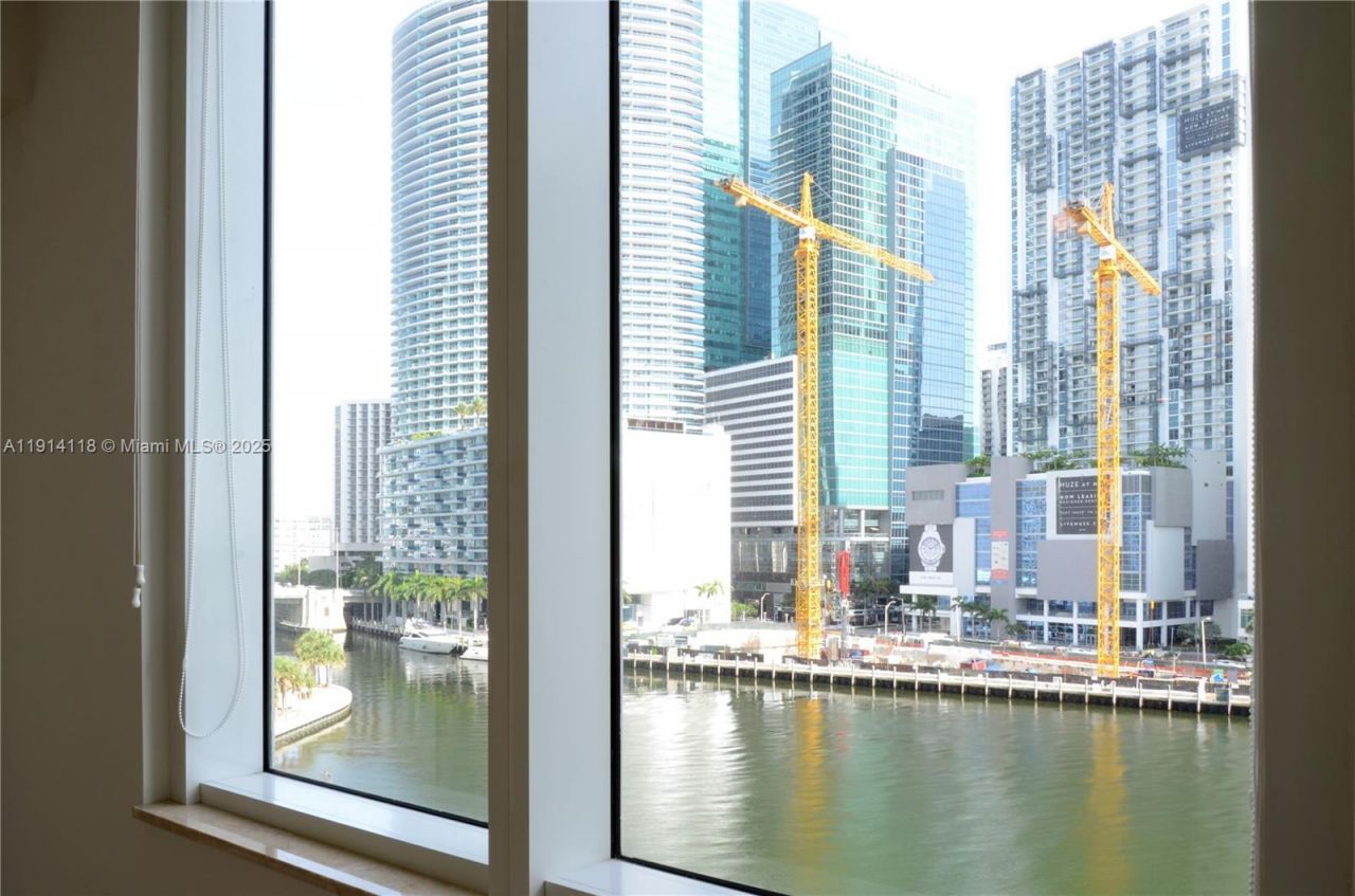 901 Brickell Key Blvd, Unit 705, Miami, FL 33131 Photo