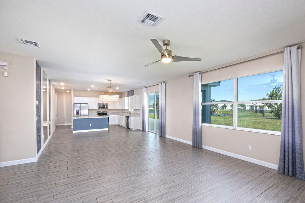 12623 NW Copper Creek Drive, Port Saint Lucie, FL 34987 Photo