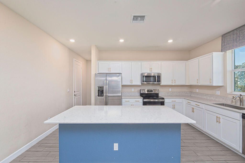 12623 NW Copper Creek Drive, Port Saint Lucie, FL 34987 Photo