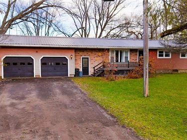 7282 Glass Factory Road, Holland Patent, NY 13354