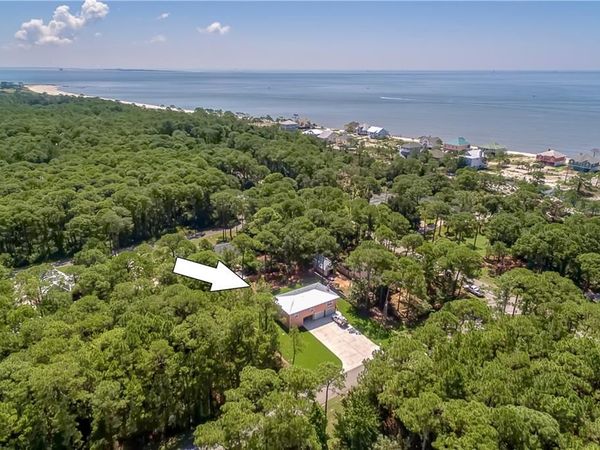 106 Buchanan Drive, Dauphin Island, AL 36528