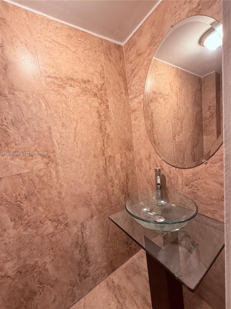 6603 Winfield Blvd, Unit B8, Margate, FL 33063 Photo