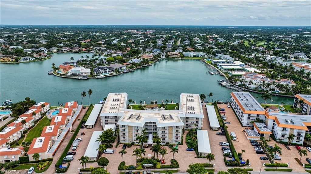 3000 Gulf Shore Blvd N, Unit 113, Naples, FL 34103 Photo