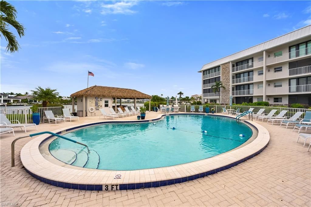 3000 Gulf Shore Blvd N, Unit 113, Naples, FL 34103 Photo