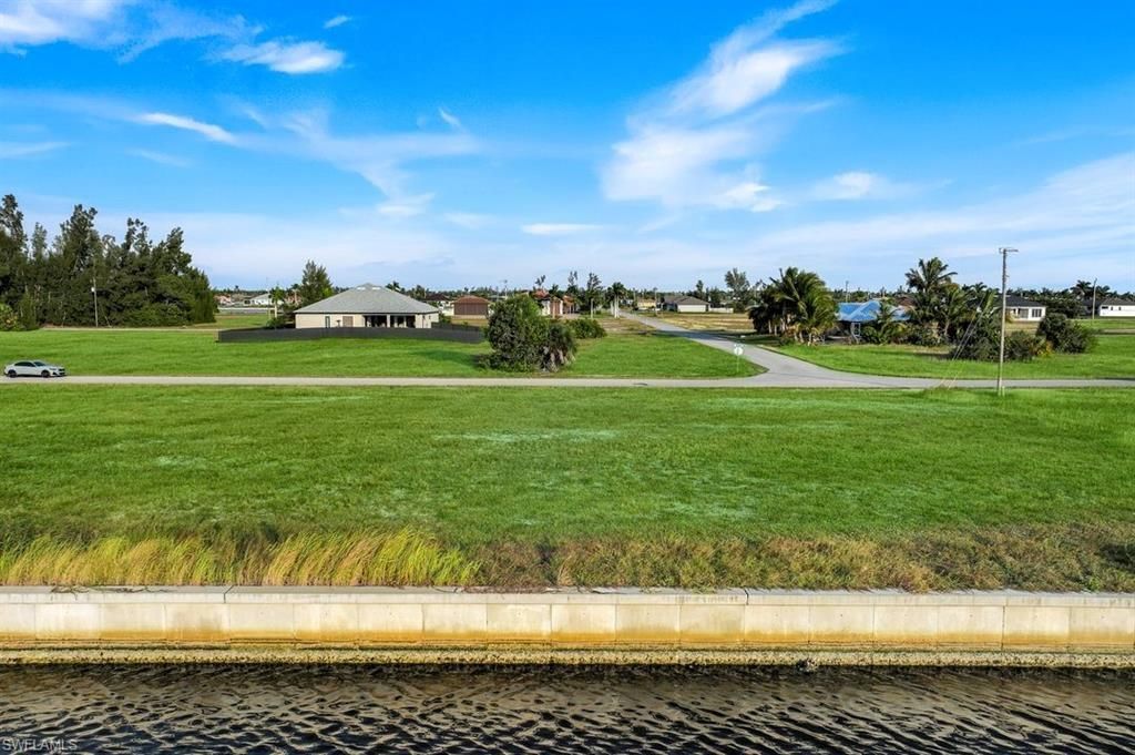 2804 NW 46th Ave, Cape Coral, FL 33993 Photo