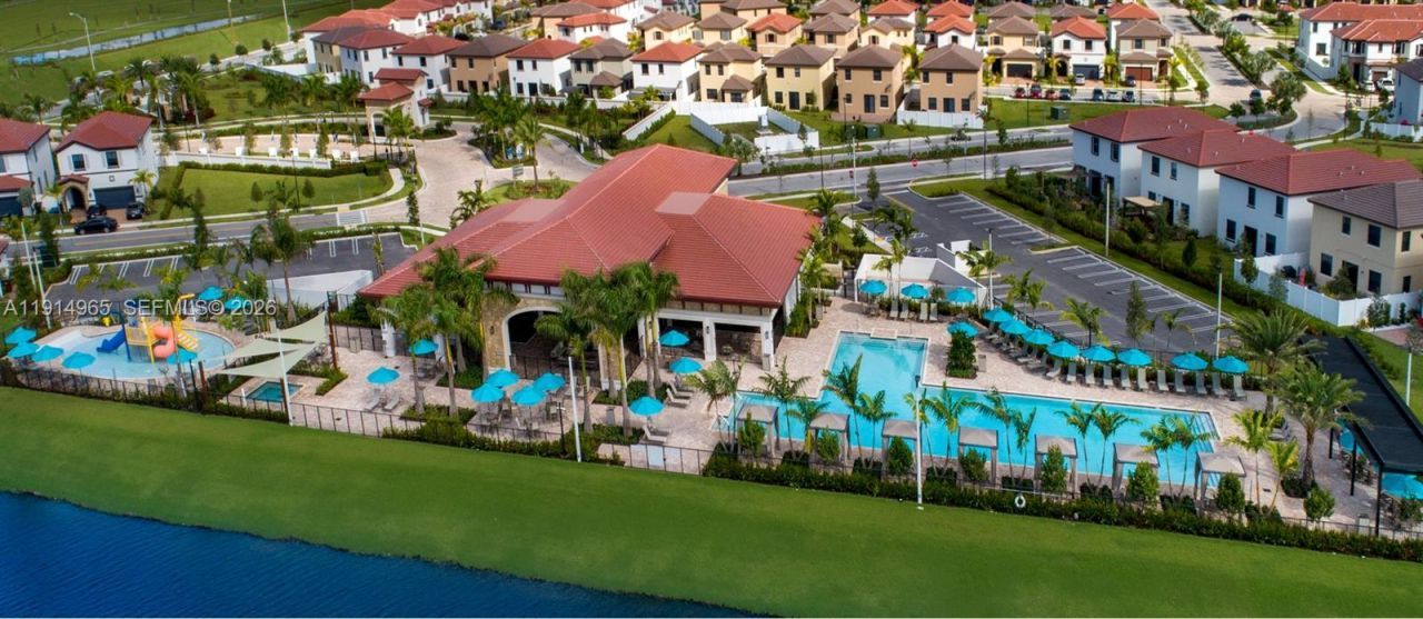 11125 W 33rd Ct, Hialeah, FL 33018 Photo