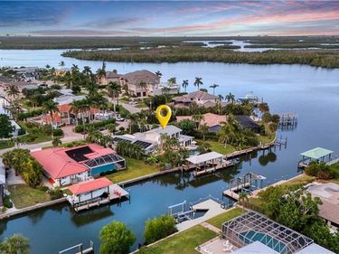 490 Randy LN, FORT MYERS BEACH, FL 33931