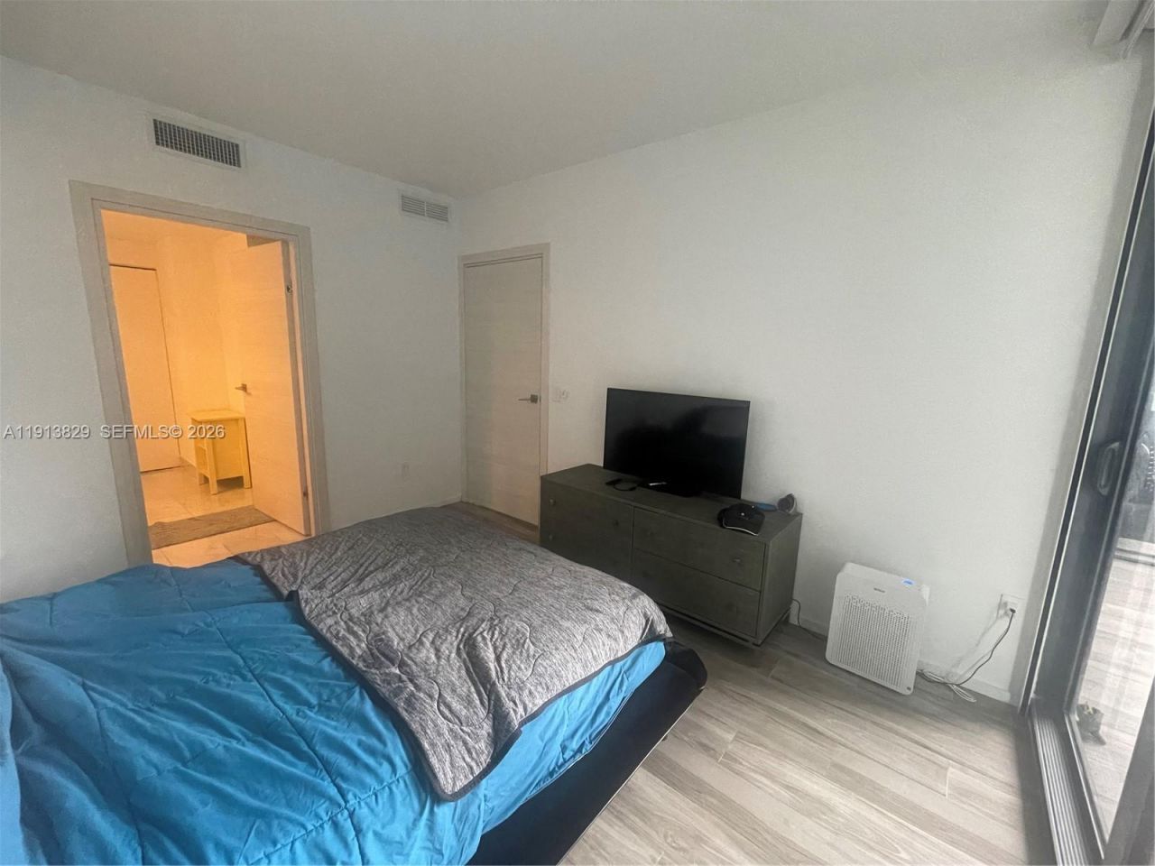 801 S Miami Ave, Unit 2207, Miami, FL 33130 Photo