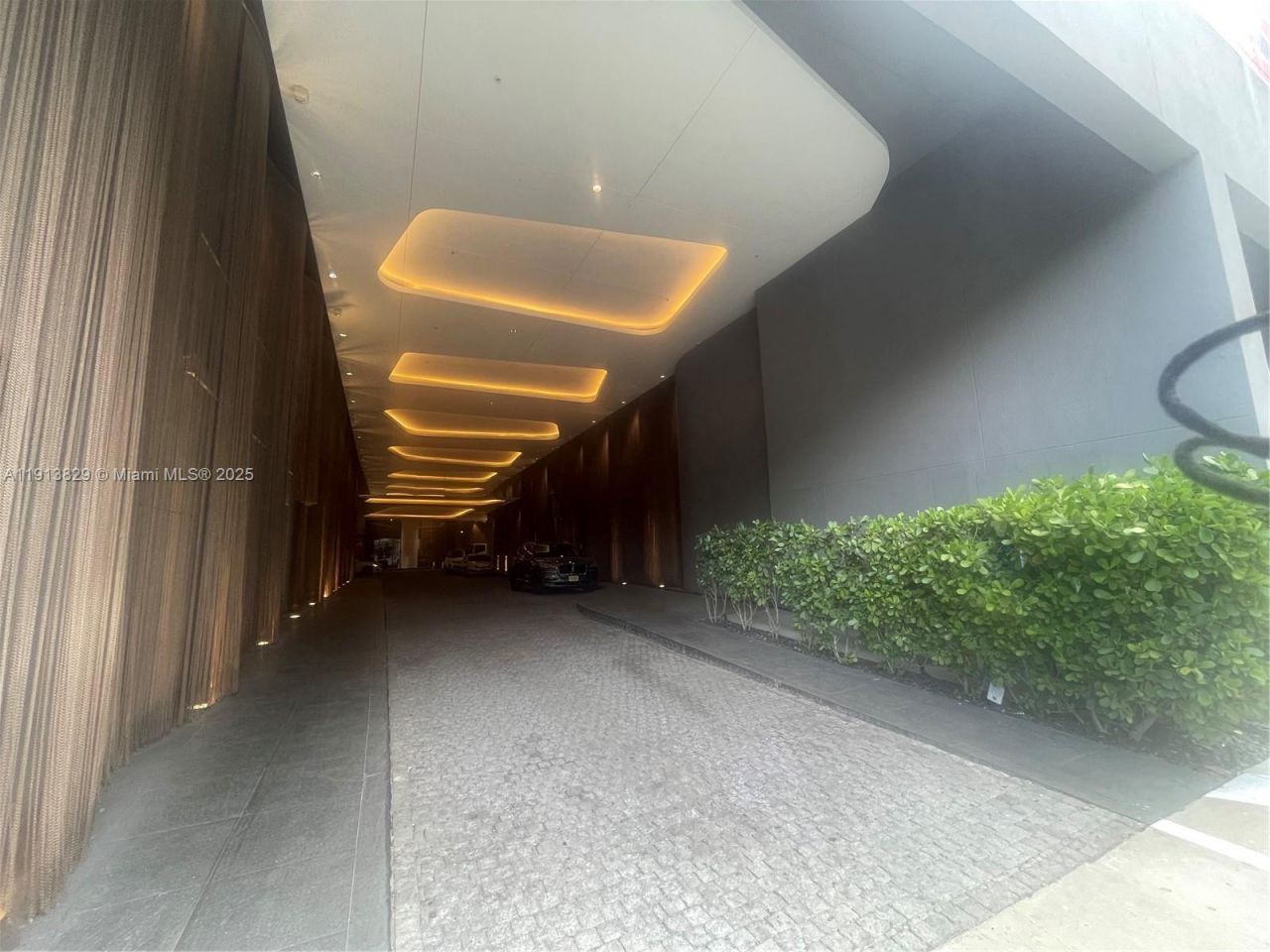 801 S Miami Ave, Unit 2207, Miami, FL 33130 Photo