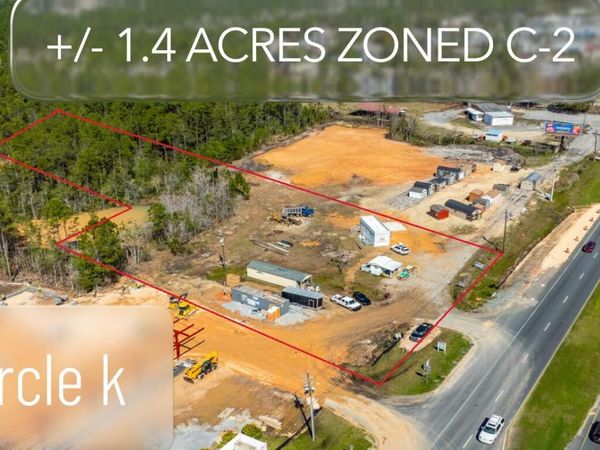 0010 S Ferdon Boulevard, Crestview, FL 00000