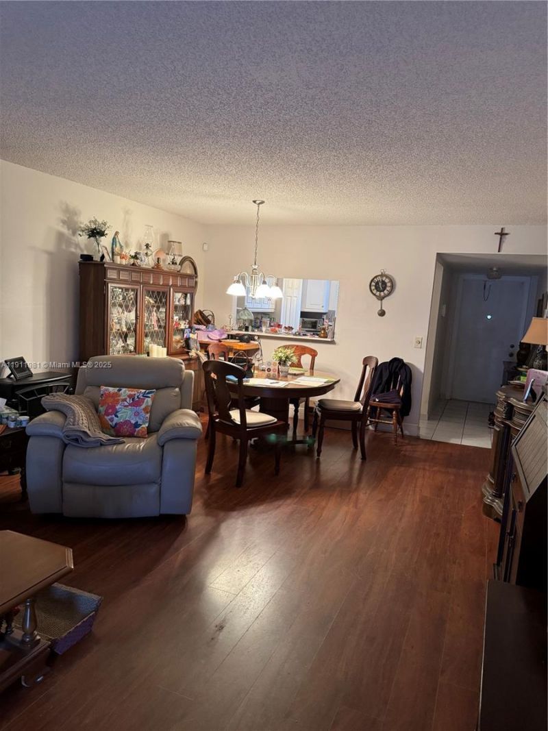 9781 Sunrise Lakes Blvd, Unit 202, Sunrise, FL 33322 Photo