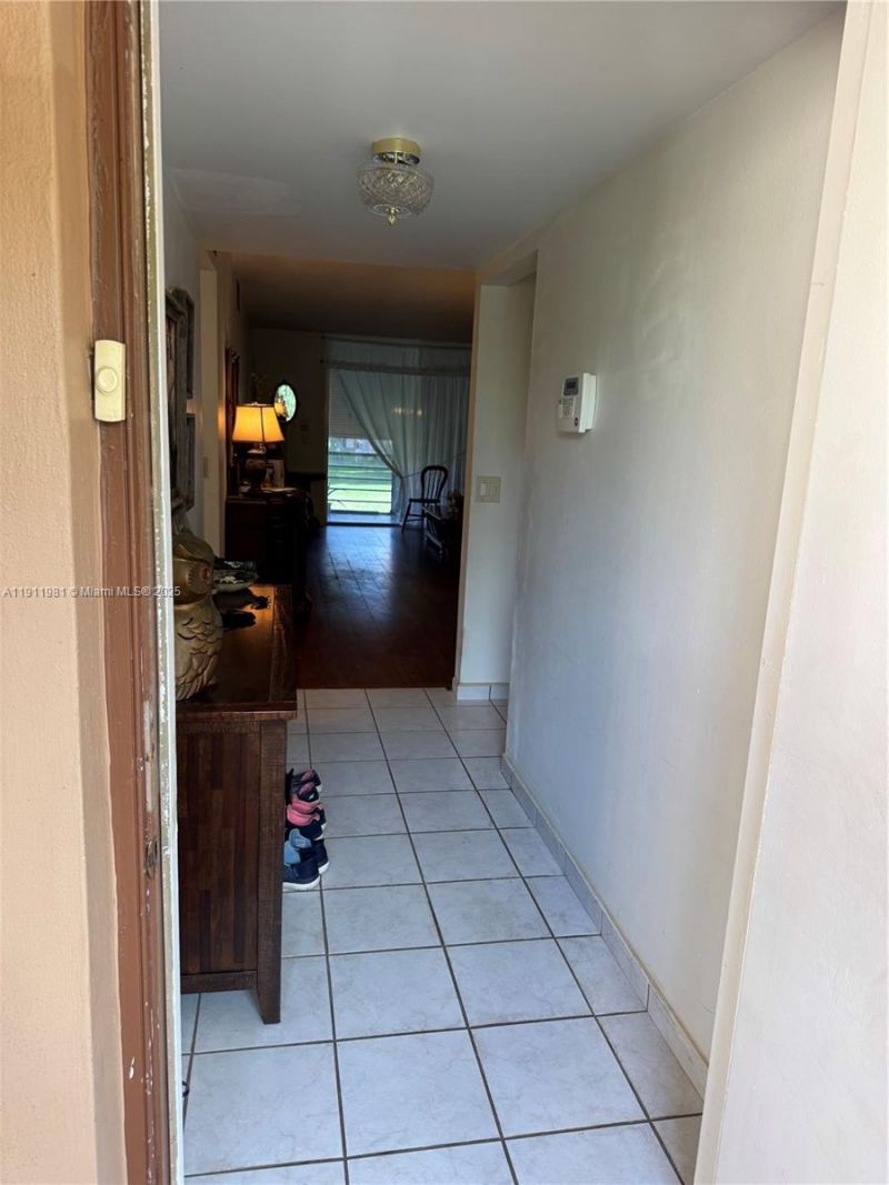 9781 Sunrise Lakes Blvd, Unit 202, Sunrise, FL 33322 Photo