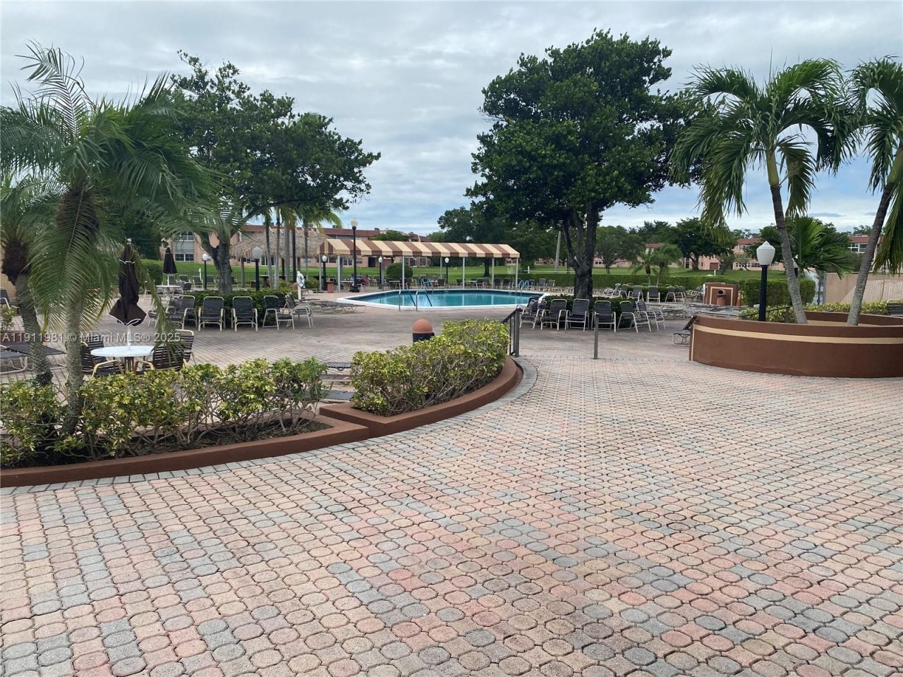 9781 Sunrise Lakes Blvd, Unit 202, Sunrise, FL 33322 Photo