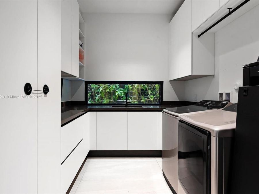Property Image 71