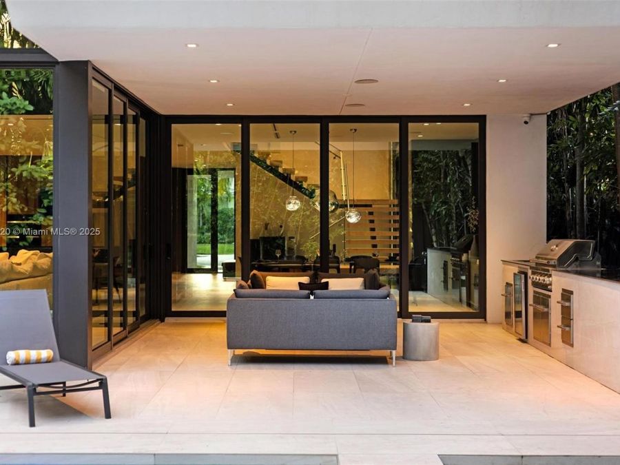 Property Image 77