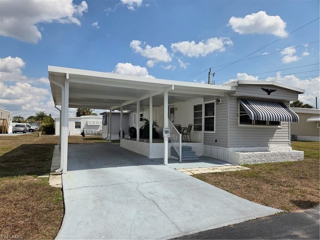 841 Winterest Dr, North Fort Myers, FL 33917 Photo