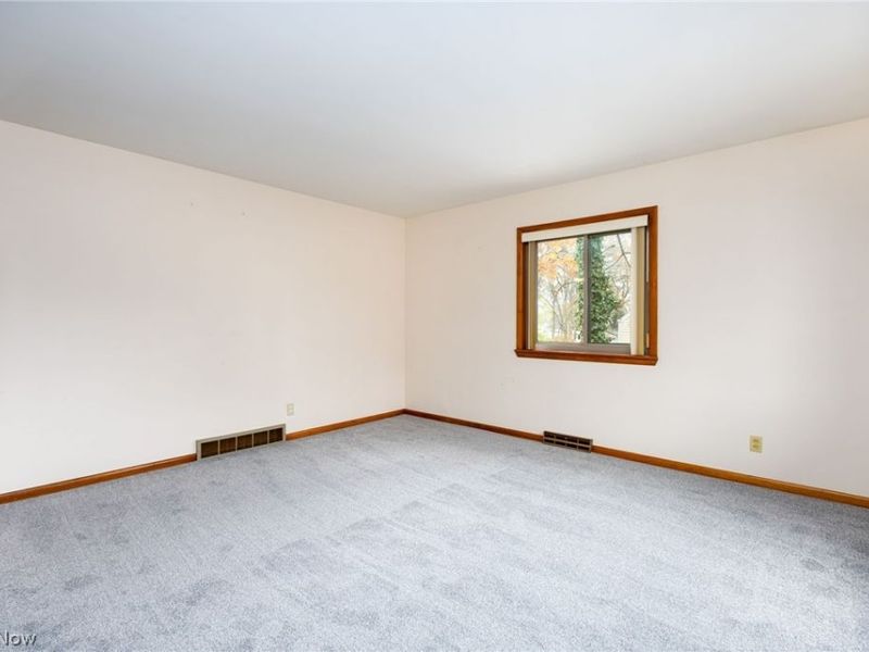 84 Pfeiffer Avenue, Ellet, OH 44312 Photo 5