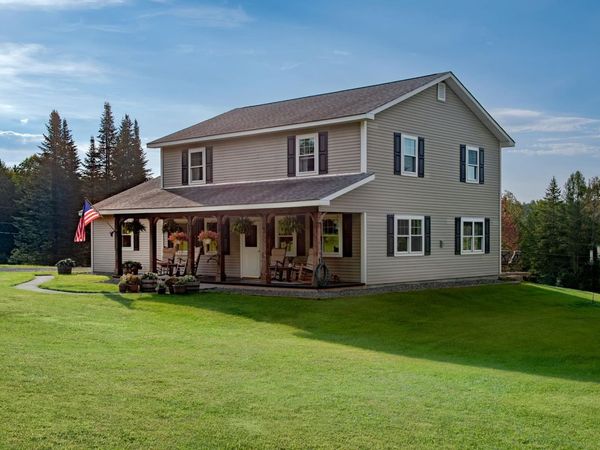 130 Center Road, Hardwick, VT 05843