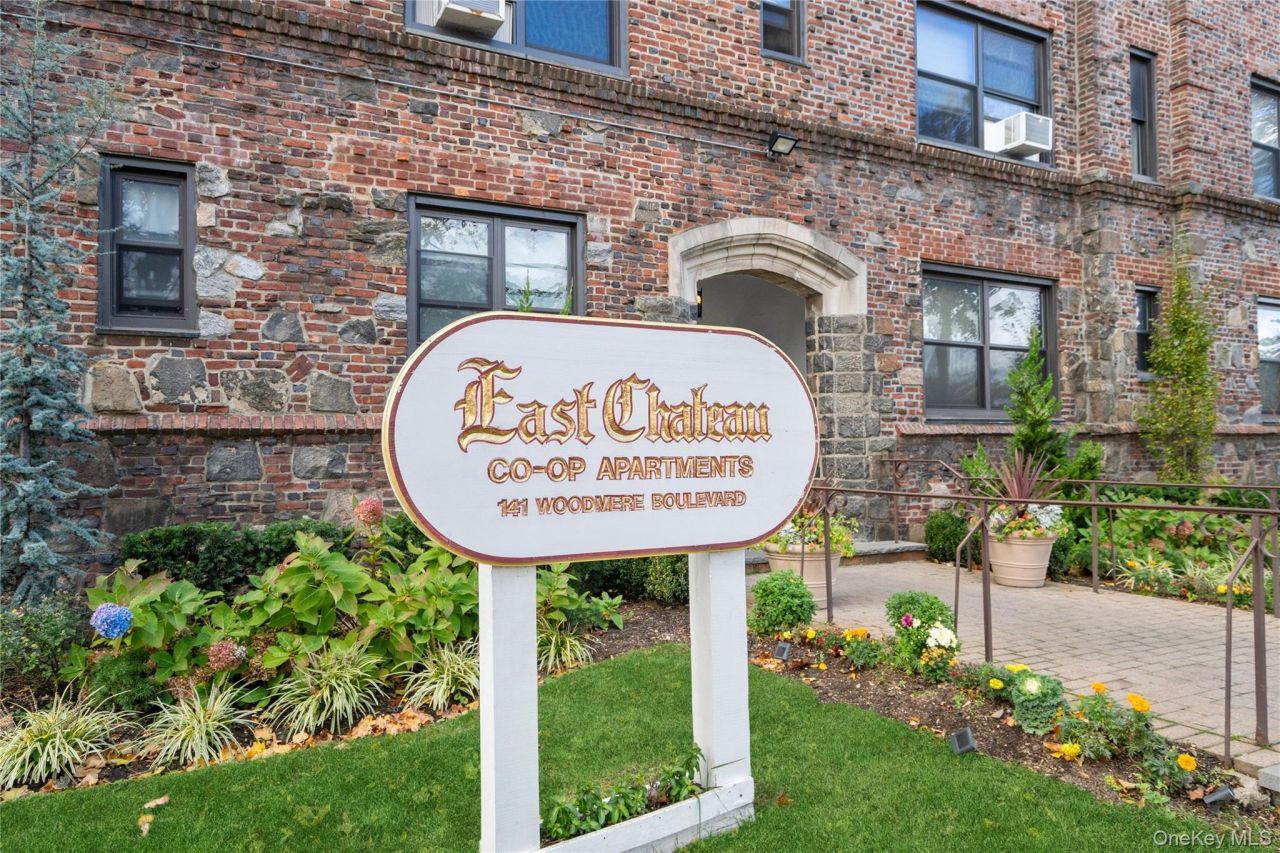 141 Woodmere Boulevard, Unit 5C, Woodmere, NY 11598 Main Photo