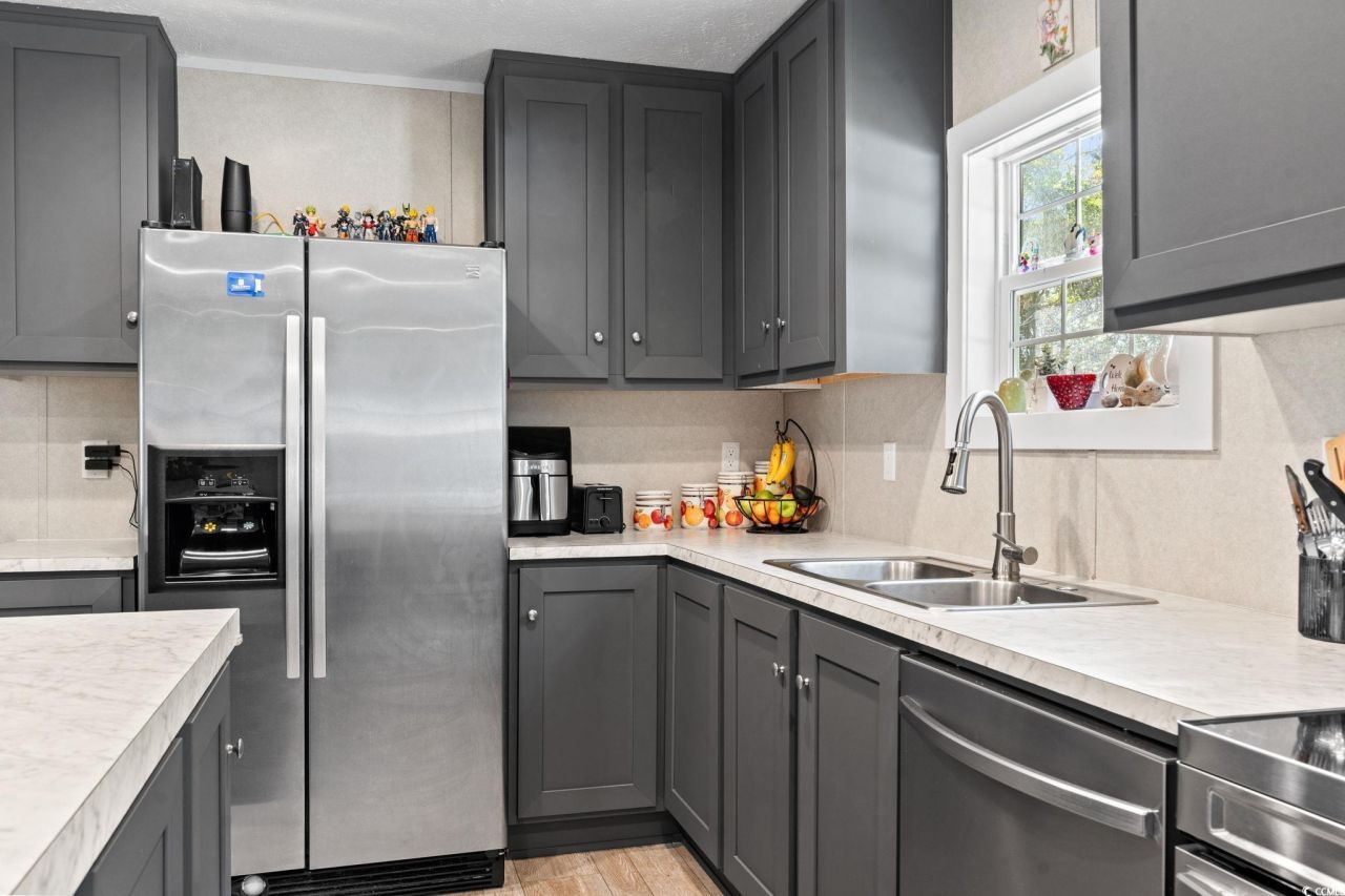 4618 Home Place Circle Photo 11