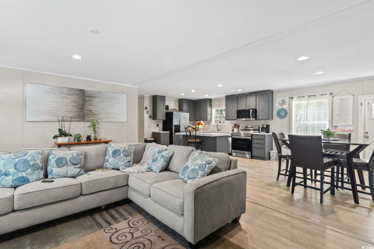 4618 Home Place Circle Photo 4