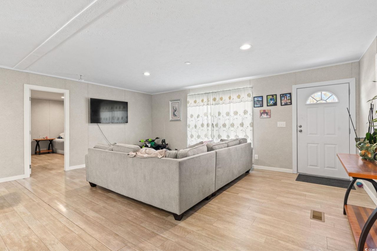 4618 Home Place Circle Photo 5