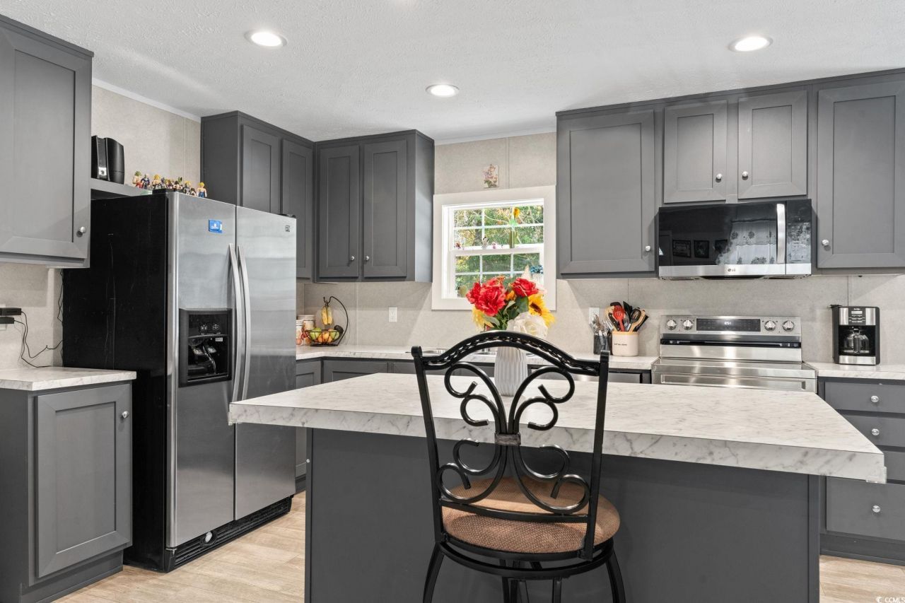 4618 Home Place Circle Photo 9