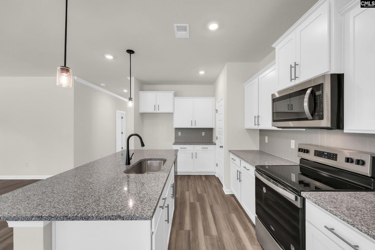 632 Honeydew Drive Photo 4