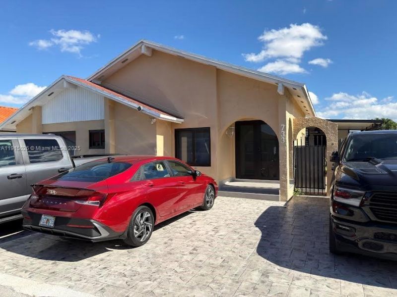 733 SW 99th Ct Cir, Miami, FL 33174 Photo