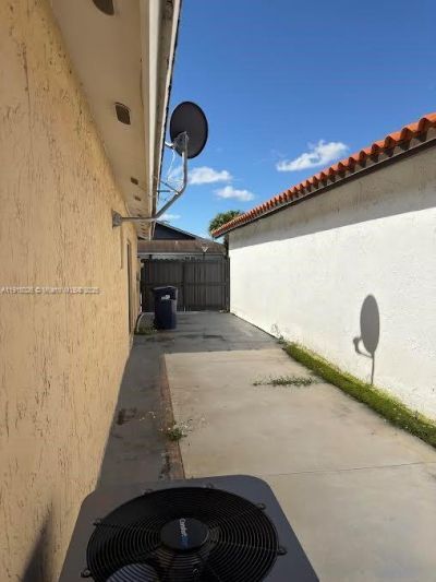 733 SW 99th Ct Cir, Miami, FL 33174 Photo