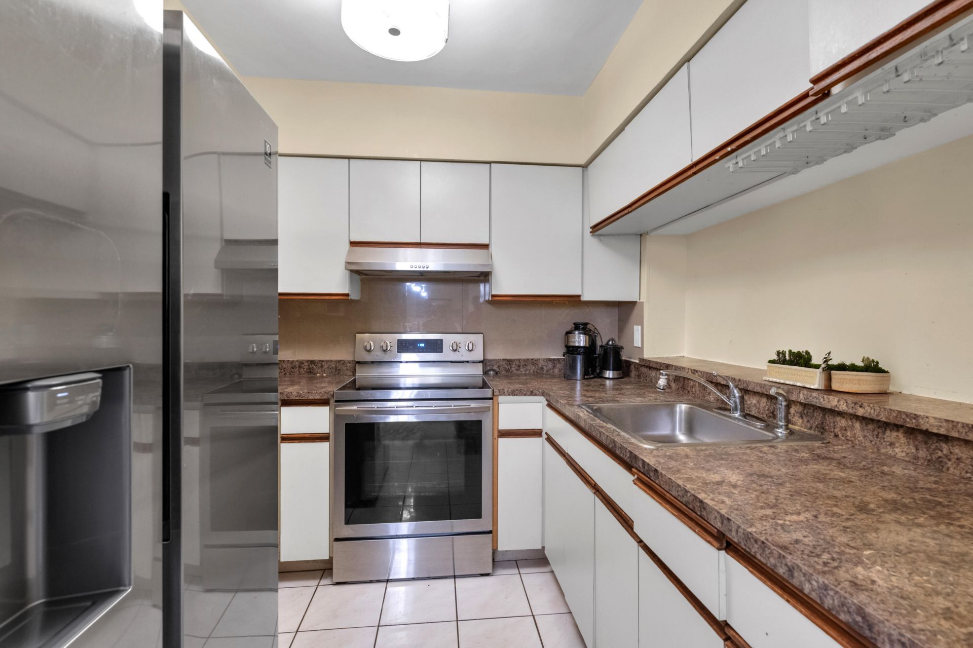 7050 Raleigh Street, Hollywood, FL 33024 Photo